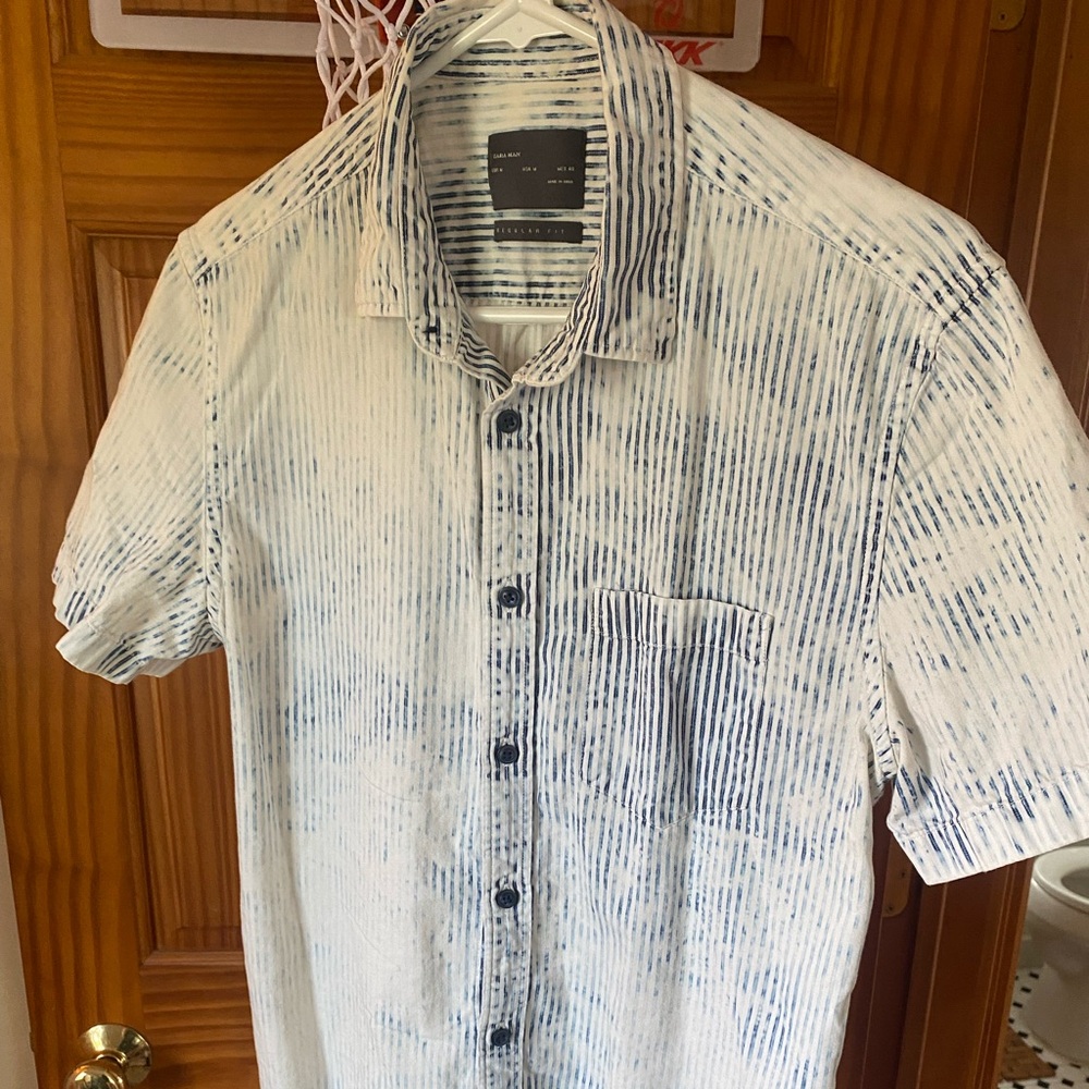 Zara button down - Picture 1 of 4